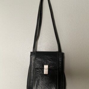 Vintage Veneto black shoulder bag crossbody Y2k